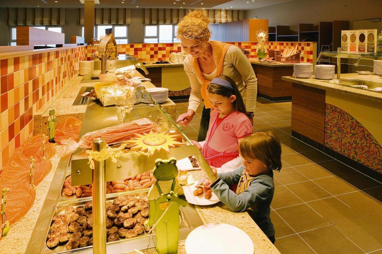 Resort Dorfhotel Boltenhagen Boltenhagen 외부 사진